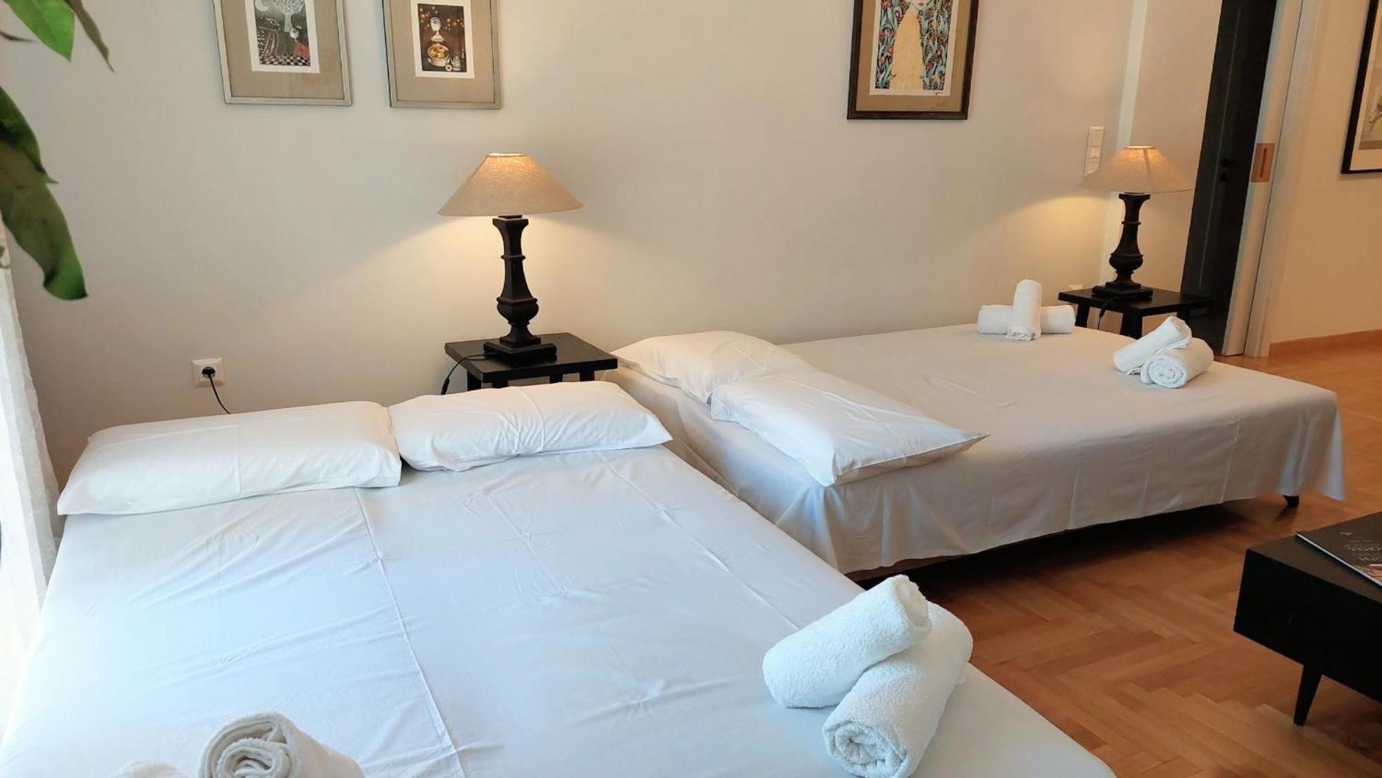 Elegant Apartment In Acropolis Athena Bagian luar foto