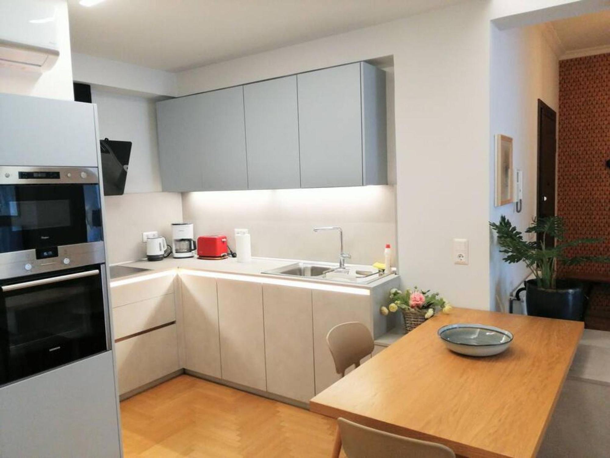 Elegant Apartment In Acropolis Athena Bagian luar foto